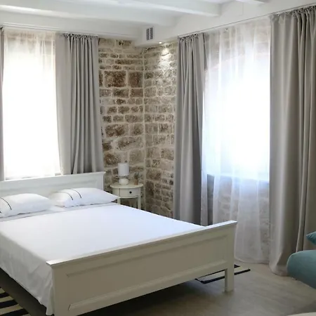 Square Gostinjska kuća Trogir